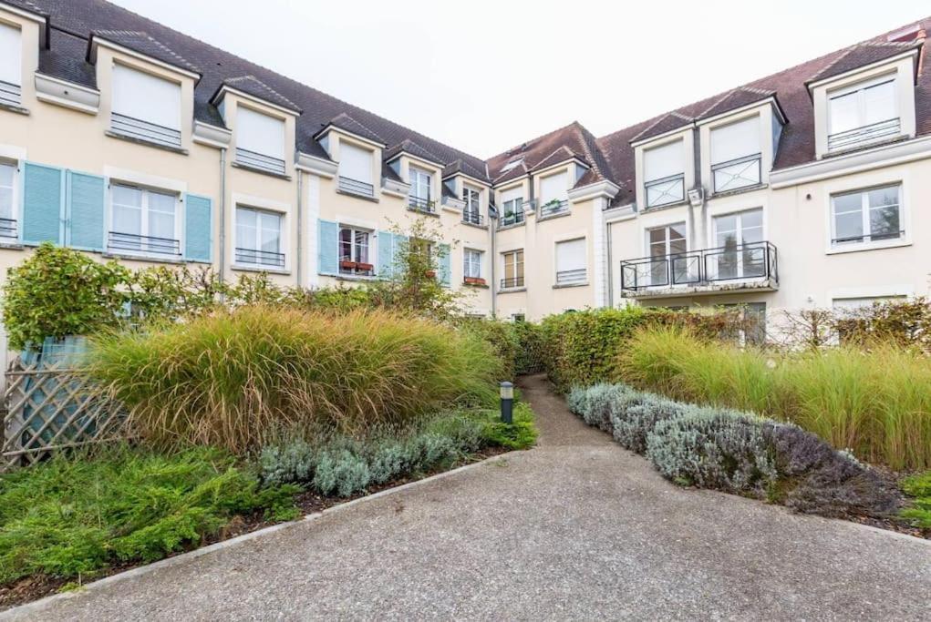 Apartment 3 Bedroomed Serris Val D'Europe Disneyland Paris Экстерьер фото